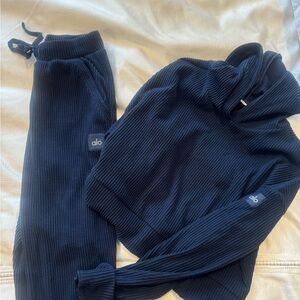 ALO Yoga Black Ribbed Sweater